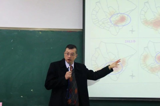 1541992229736962.jpg 3.jpg