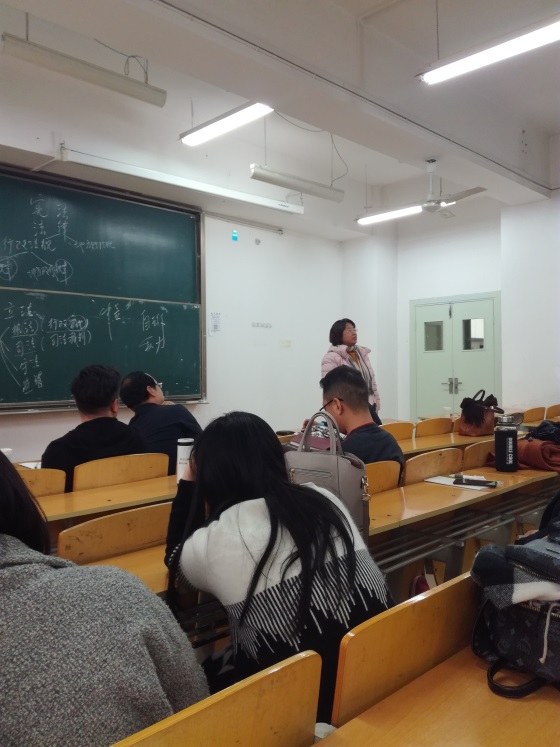 1544083558345502.jpg hou.jpg