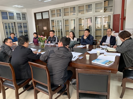 1553222221138037.jpg 培养方案讨论会.jpg